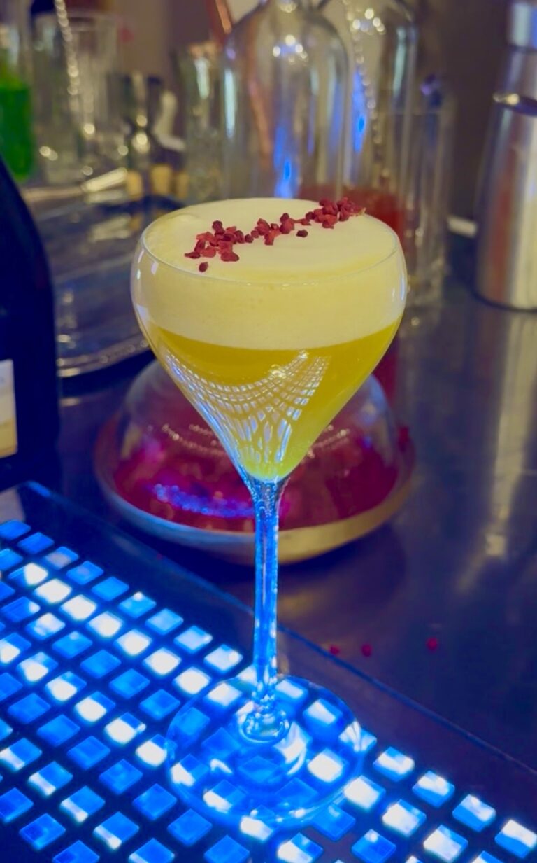 Bellini tropic