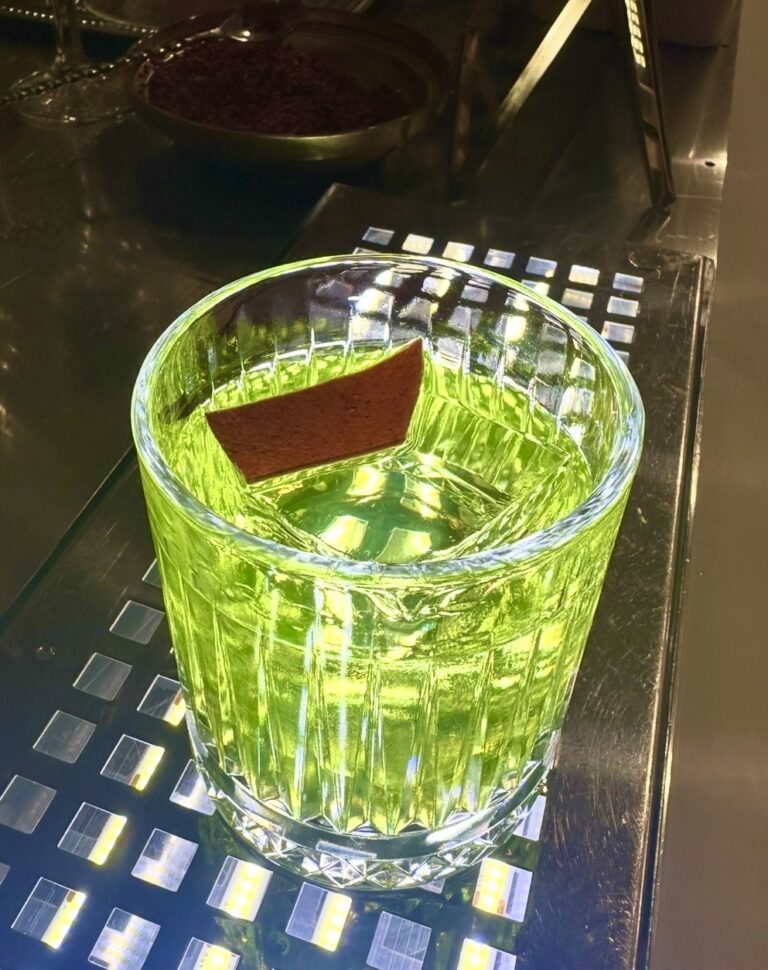 Feijoa Tini